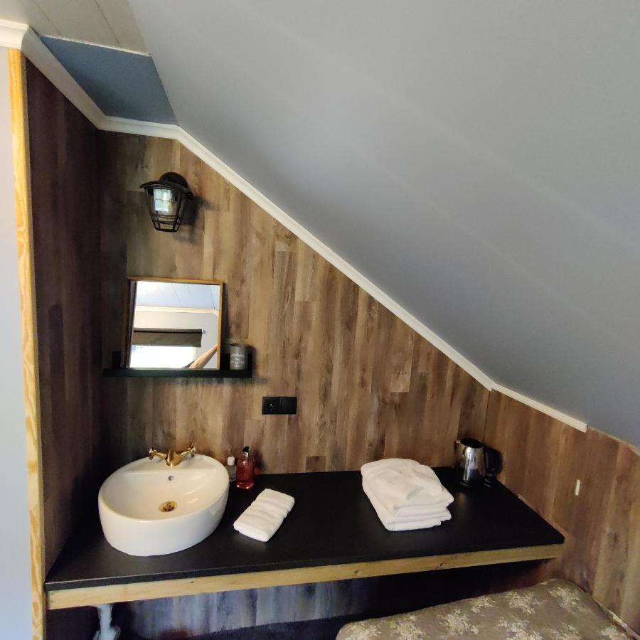 Prestshus 2 Guesthouse Vík Exteriör bild