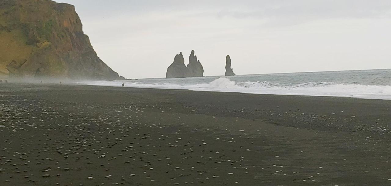 Prestshus 2 Guesthouse Vík Exteriör bild