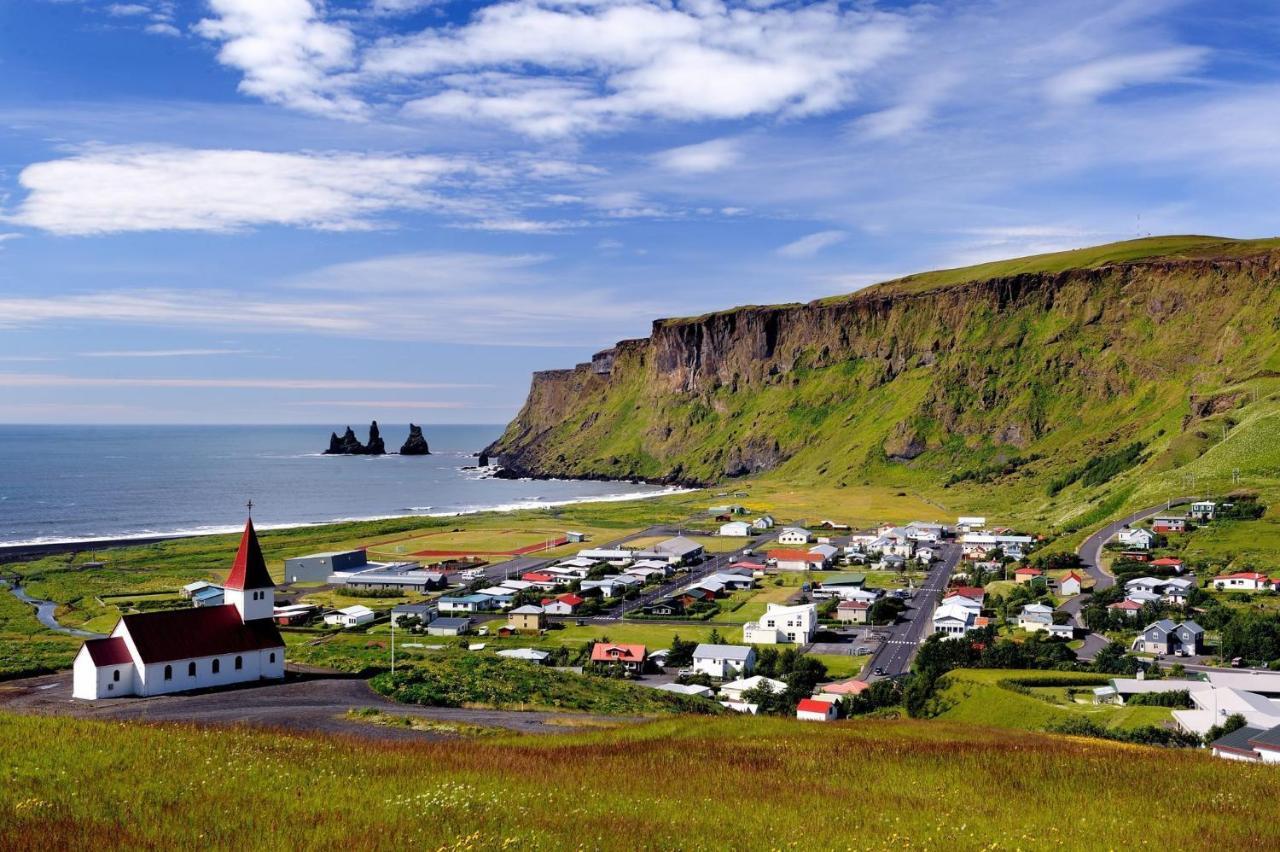 Prestshus 2 Guesthouse Vík Exteriör bild